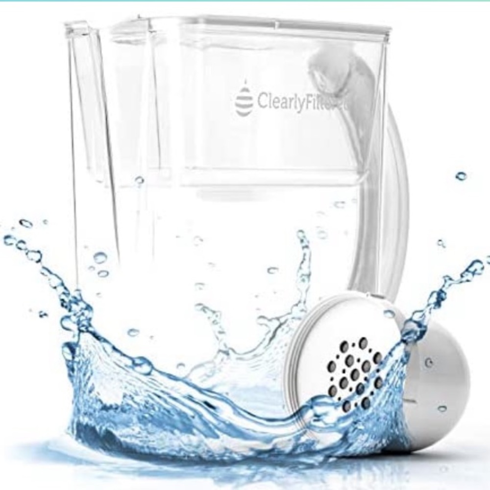 ‘Clearly Filtered’ Water Pitcher